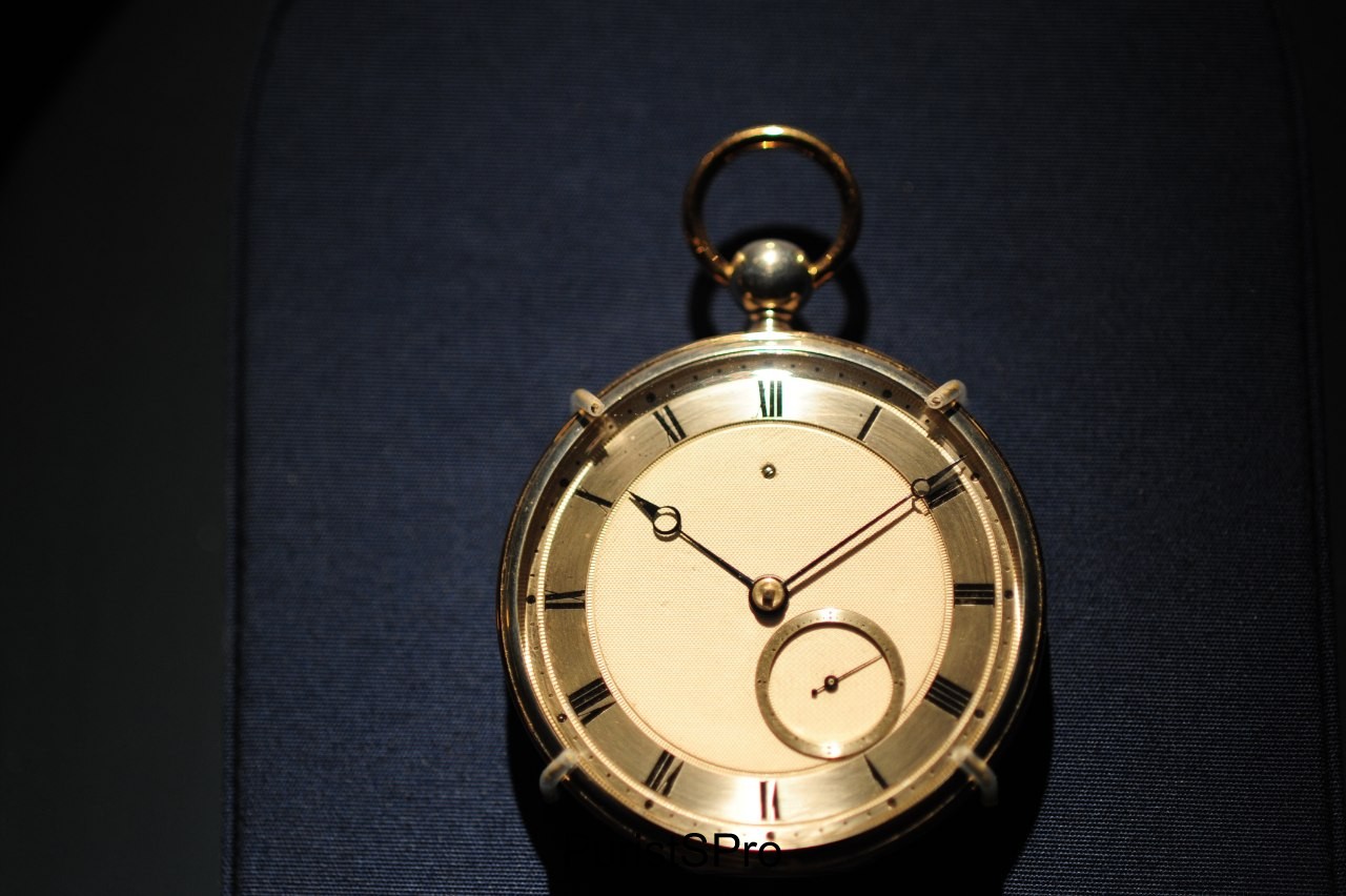 This simple but handsome watch was sold to the Countess de Laval for 1180 Francs in 1821. 