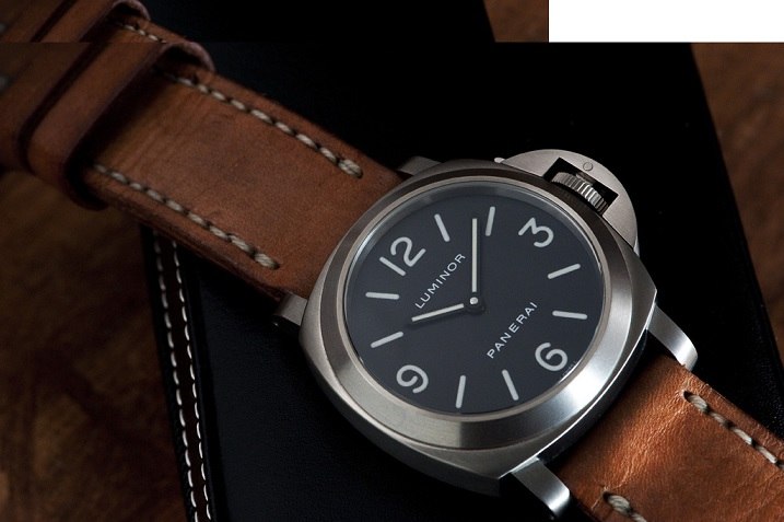 Panerai watch listing