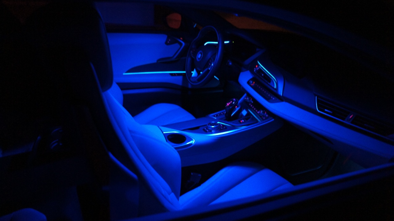 Nice blue ambient welcome lights when unlocking the car.