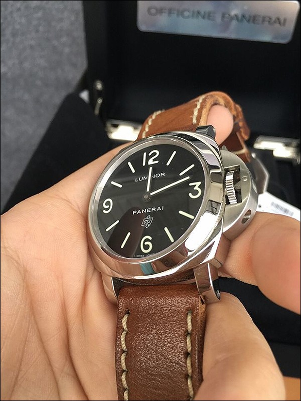 Panerai watch listing