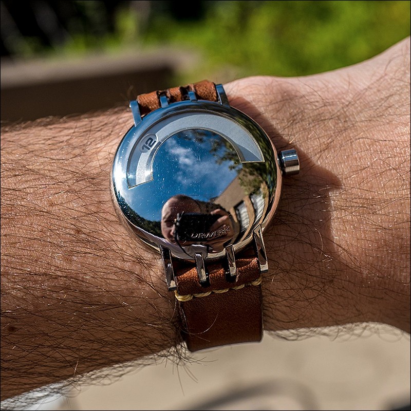 URWERK watch listing