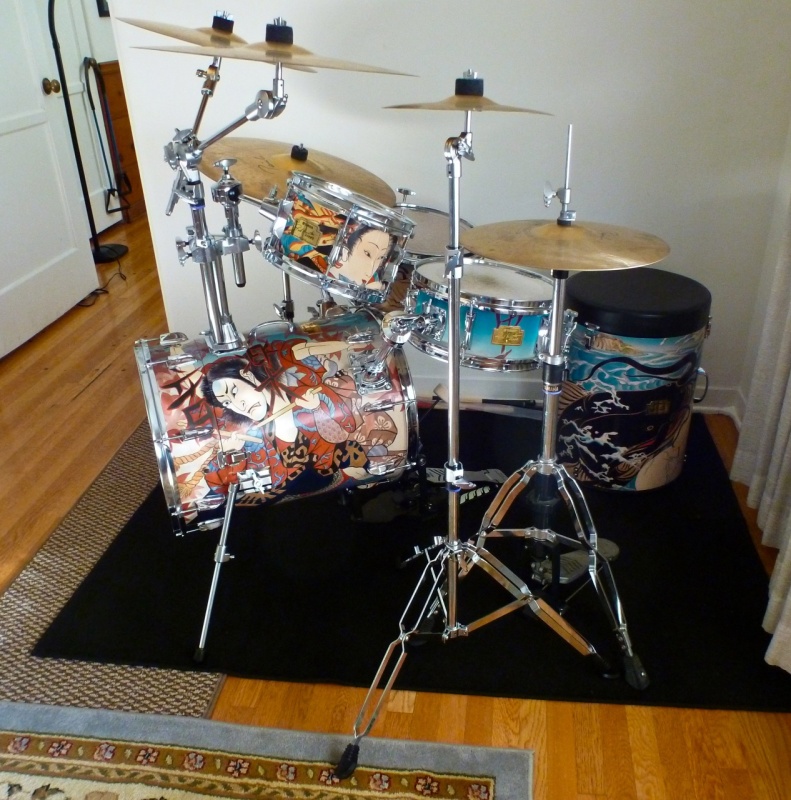 Custom HipGig 1