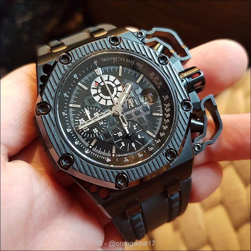 The corrugated ceramic bezel is a delight, along with the controversial crown guards 