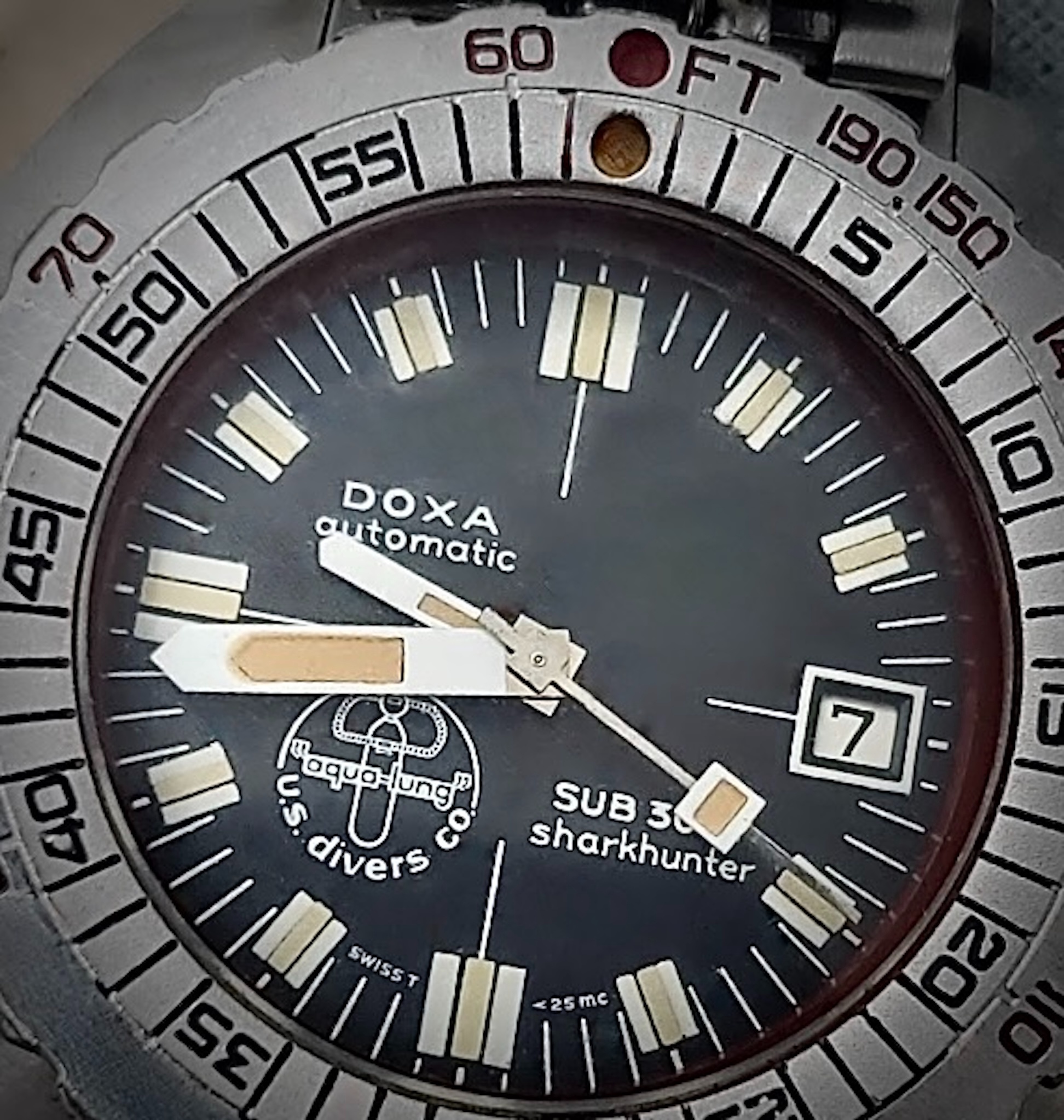 Watch, Doxa, Sub 300T, 300T Sharkhunter