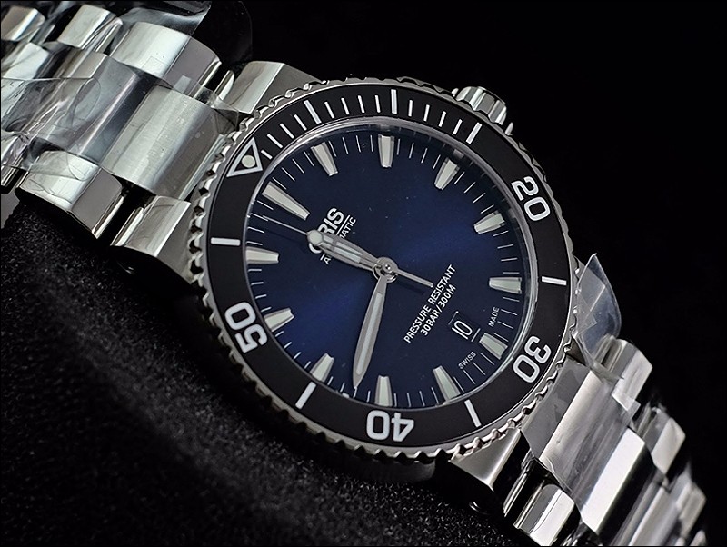 Oris watch listing