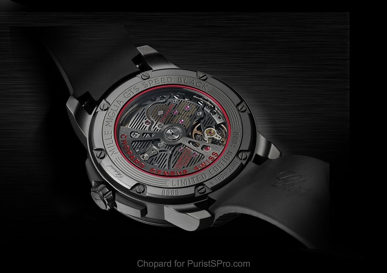 Exhibition caseback scewed in for 100m water resistance