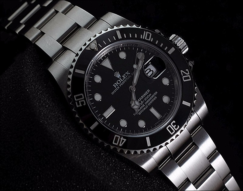 Rolex watch listing