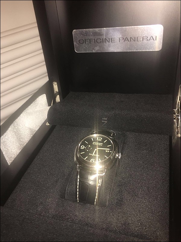 Panerai watch listing