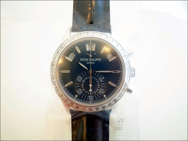 Patek Philippe watch listing