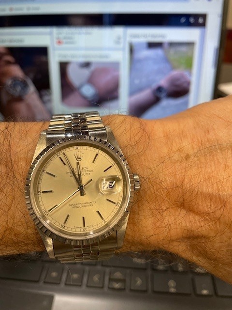 Watch by Rolex, Datejust, 1601