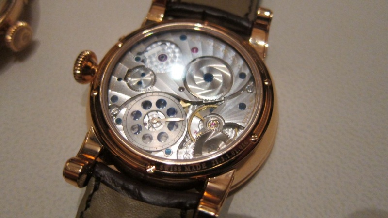 Easy adjustment from the back