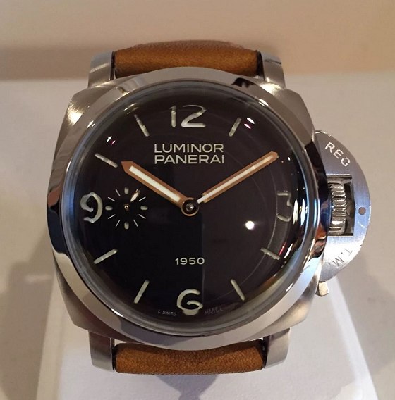 Panerai watch listing
