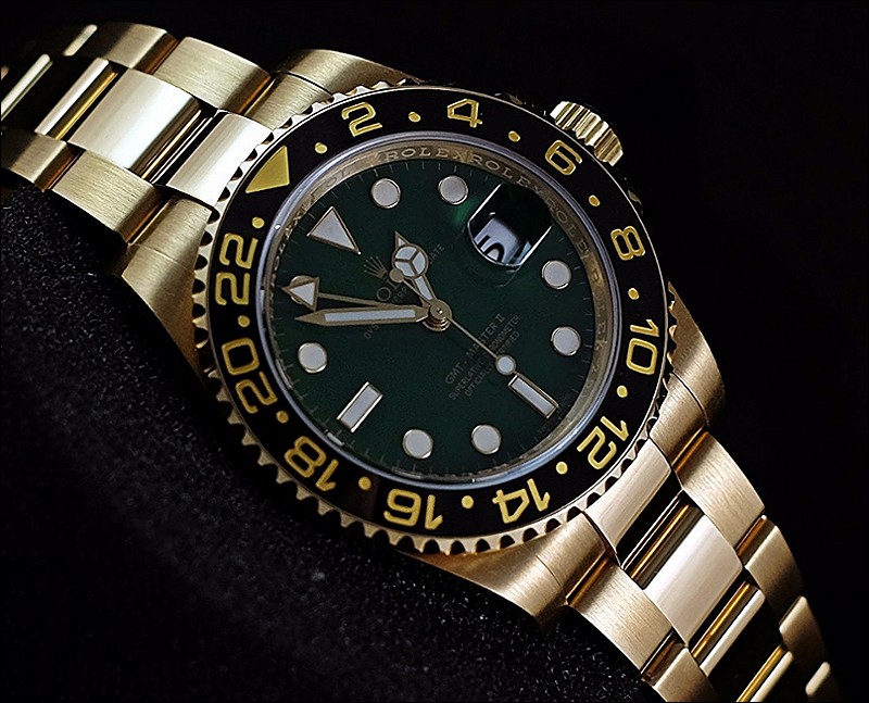 Rolex watch listing