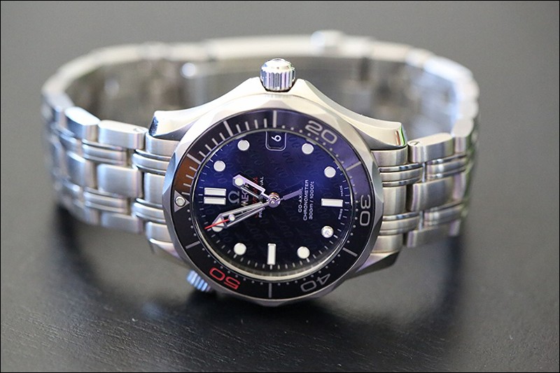 Omega watch listing