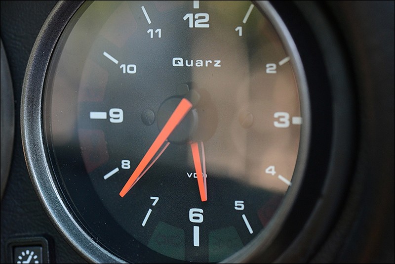 Beautiful clock with embedded warning lights