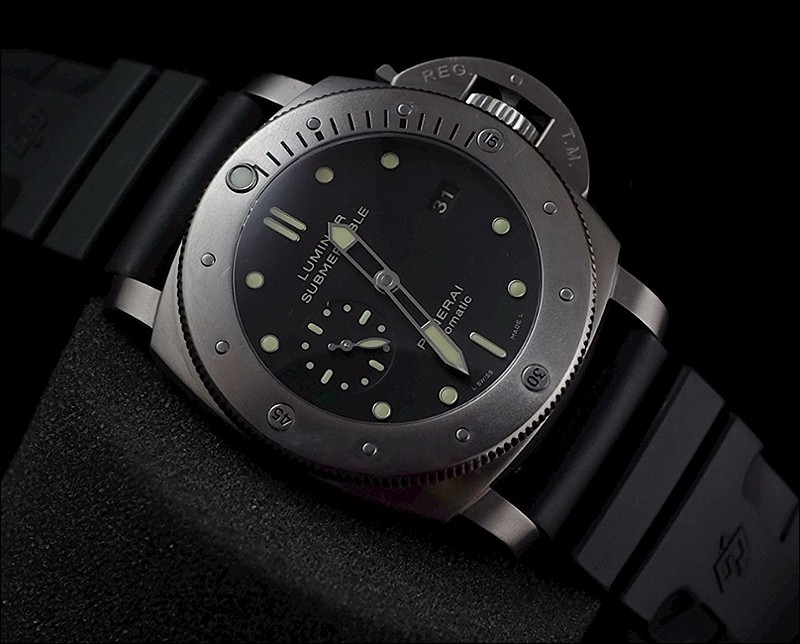 Panerai watch listing