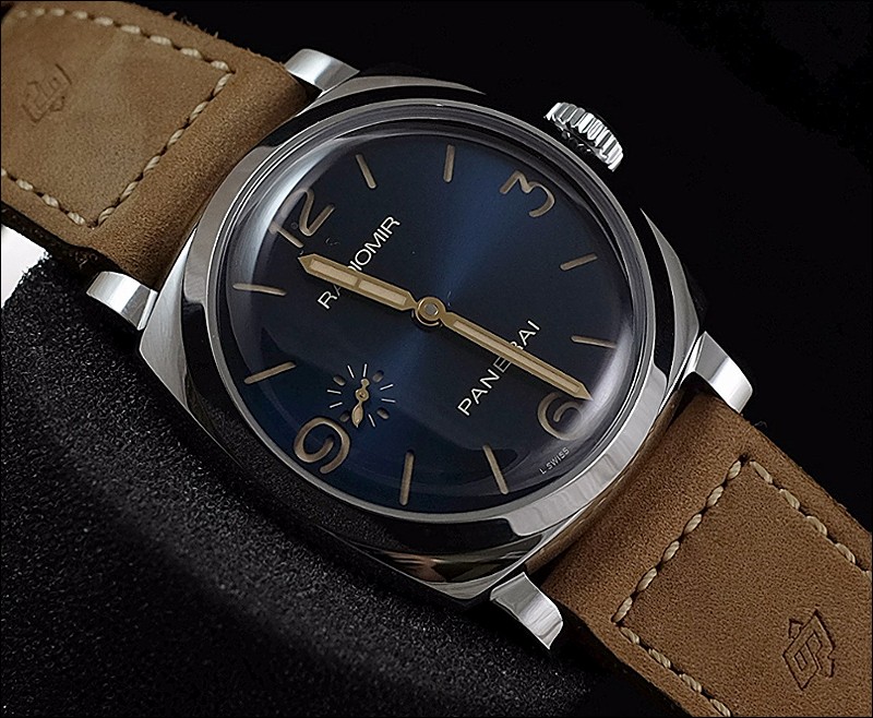 Panerai watch listing