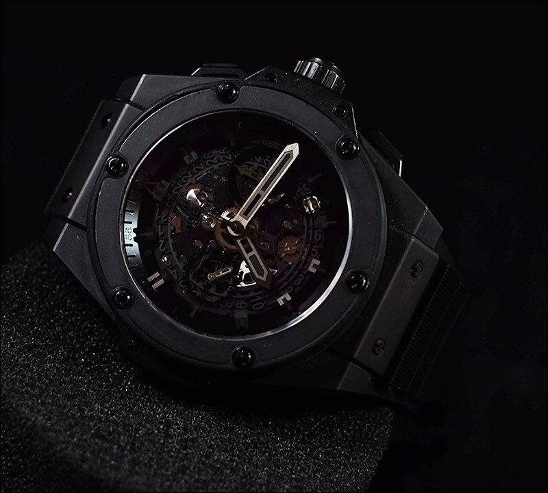 Hublot watch listing