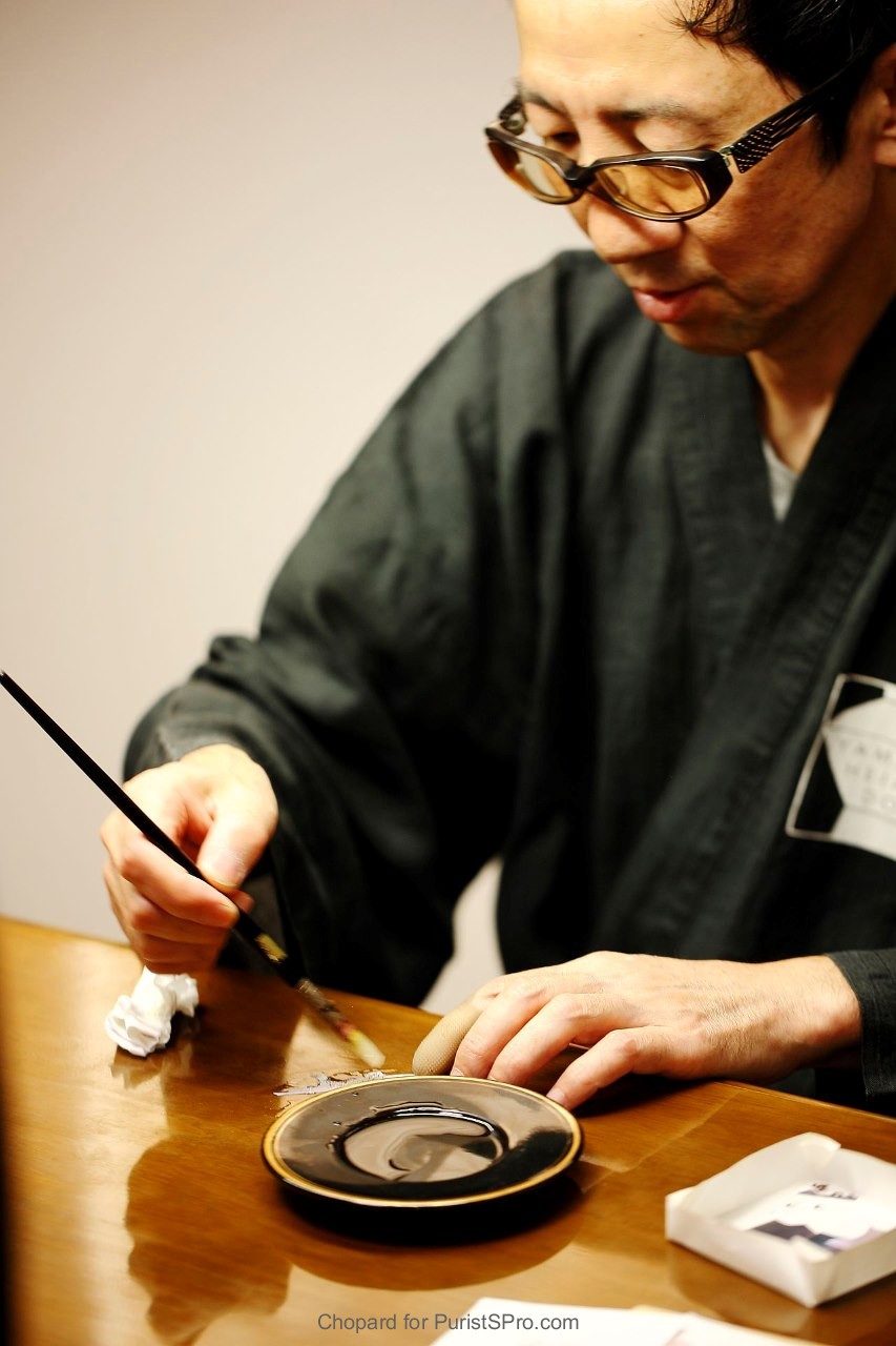 Preparing Urushi Lacquer 