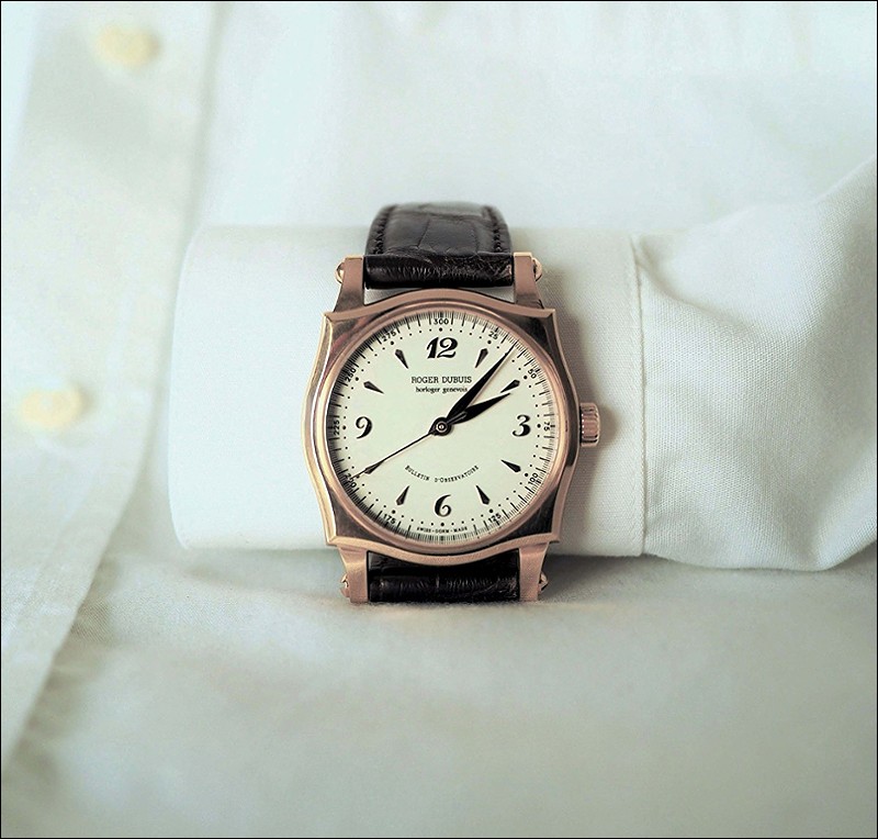 Roger Dubuis watch listing