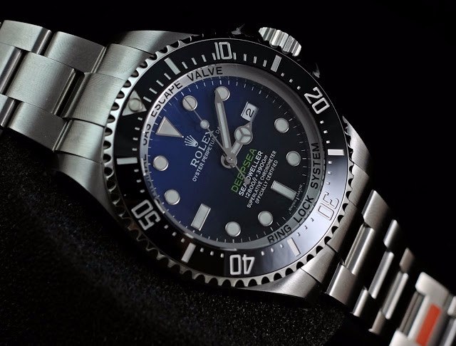 Rolex watch listing