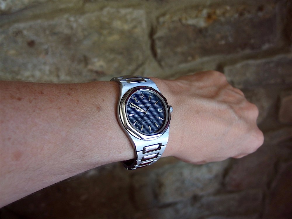 Watch by Girard Perregaux, Laureato, 8010