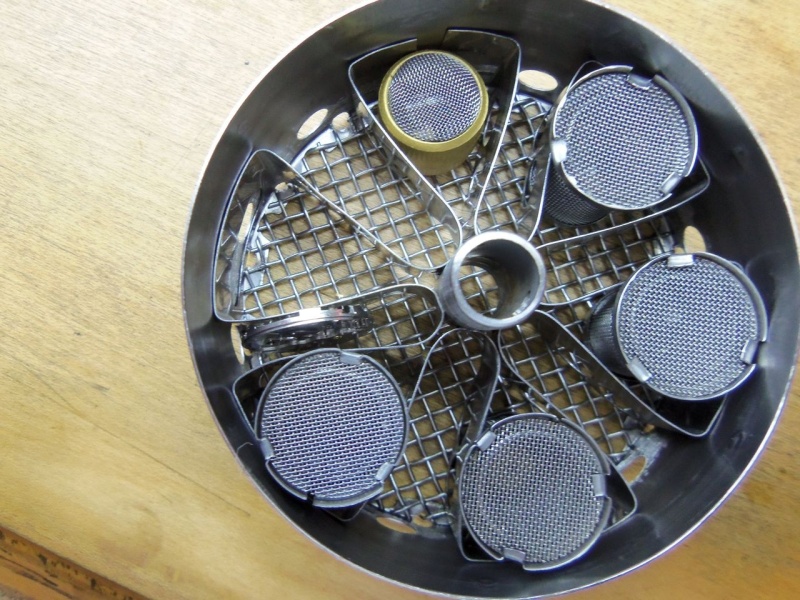 Cleaning basket.