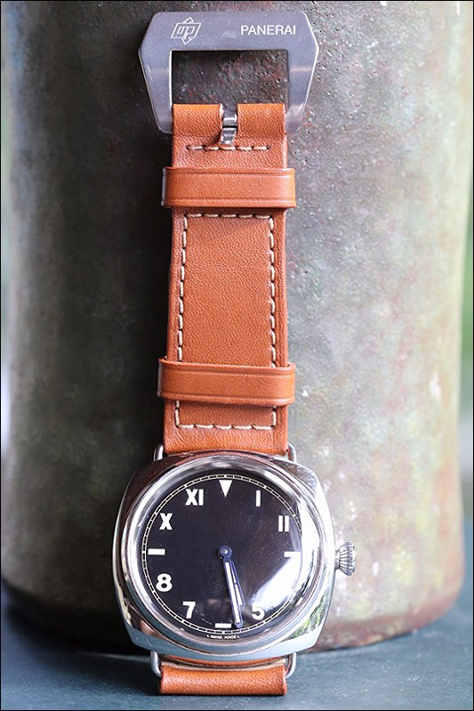 Panerai watch listing