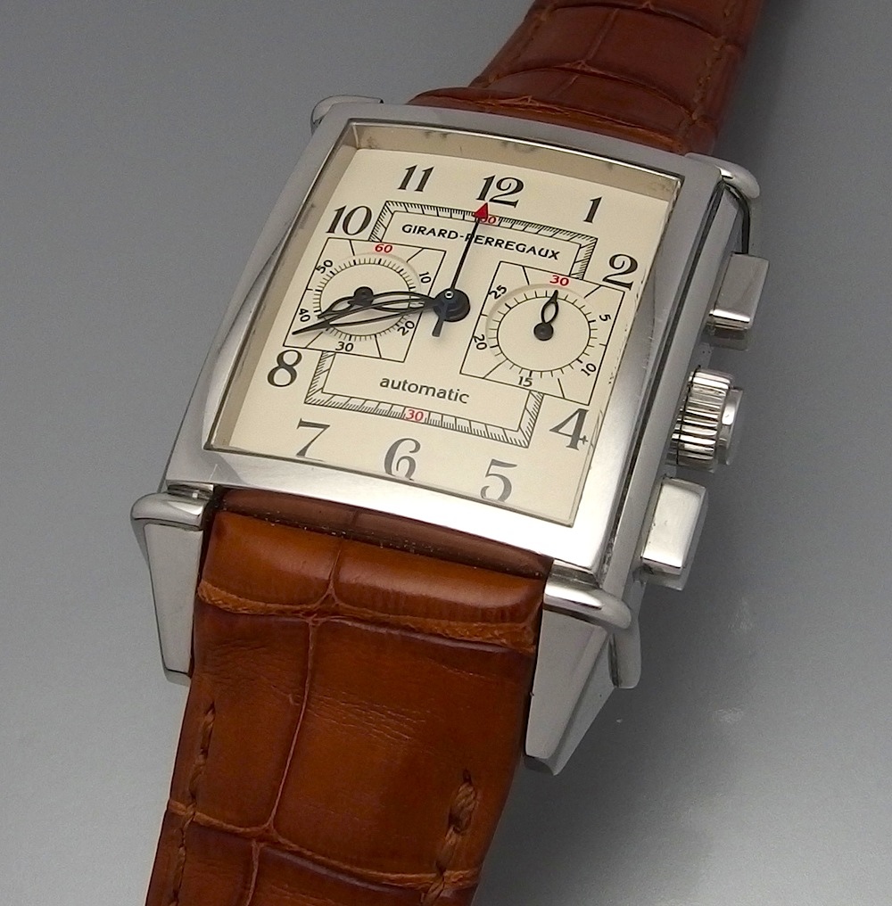 Watch by Girard Perregaux, Vintage 1945, Vintage 45 Chronograph, 2599