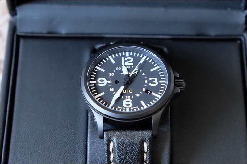 Sinn watch listing