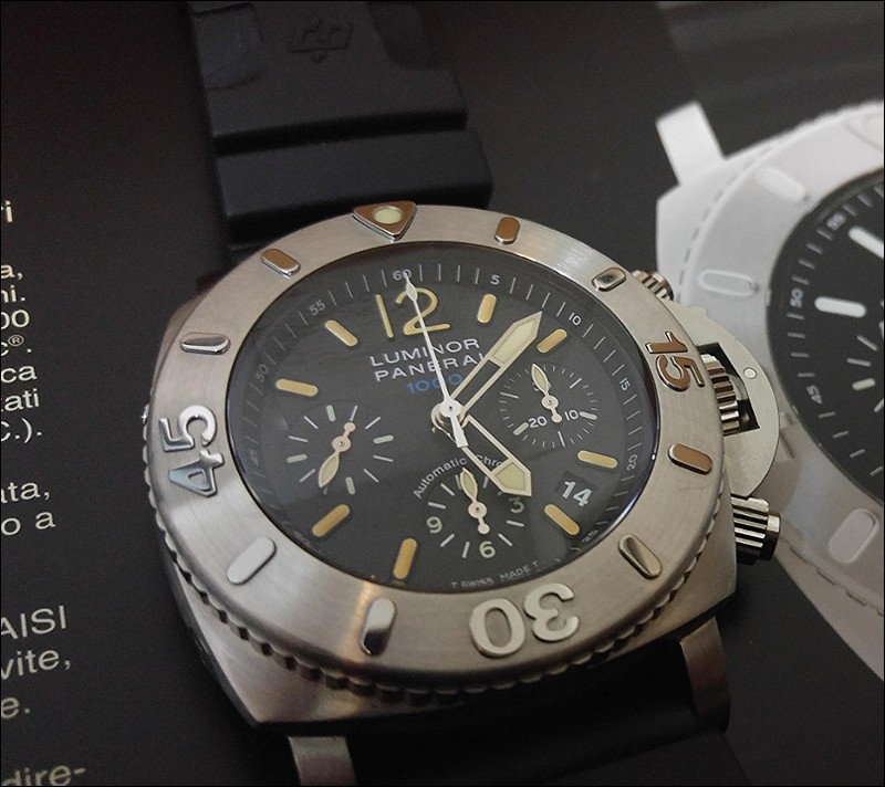 Panerai watch listing