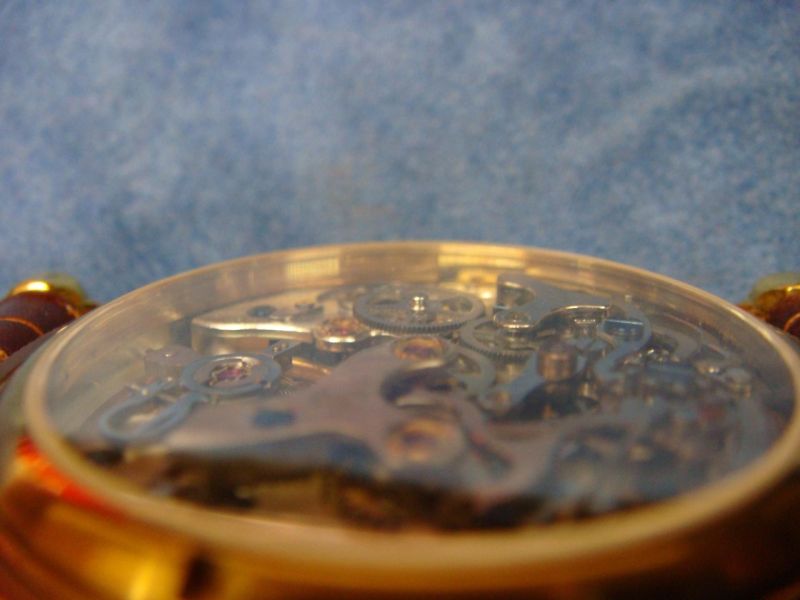 Another angle to admire the Val 72 movement!