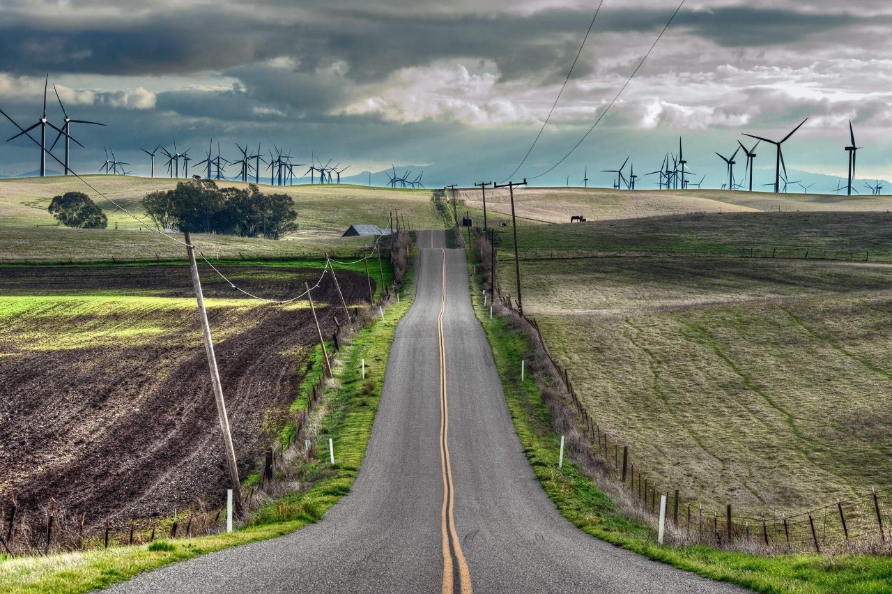 Windy Road. Rio Vista, CA