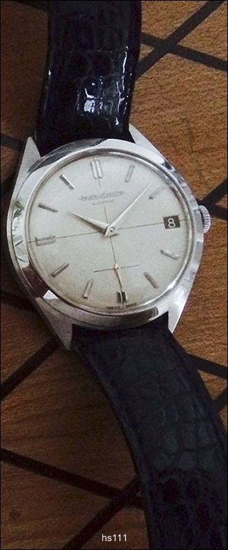 E 329 - Crosshair with a Date twist