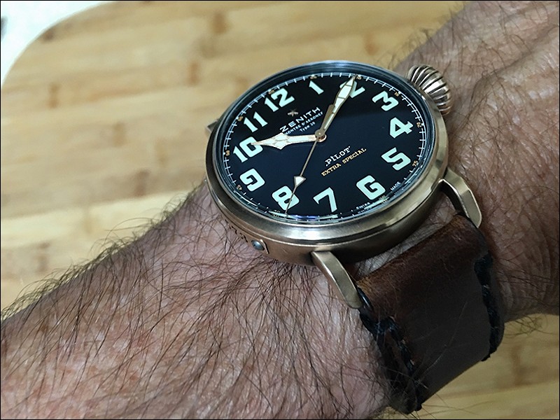 Vintage strap #1. Vintage strap (made from a WWII pouch) and with an airplane engraved bronze buckle on the way.