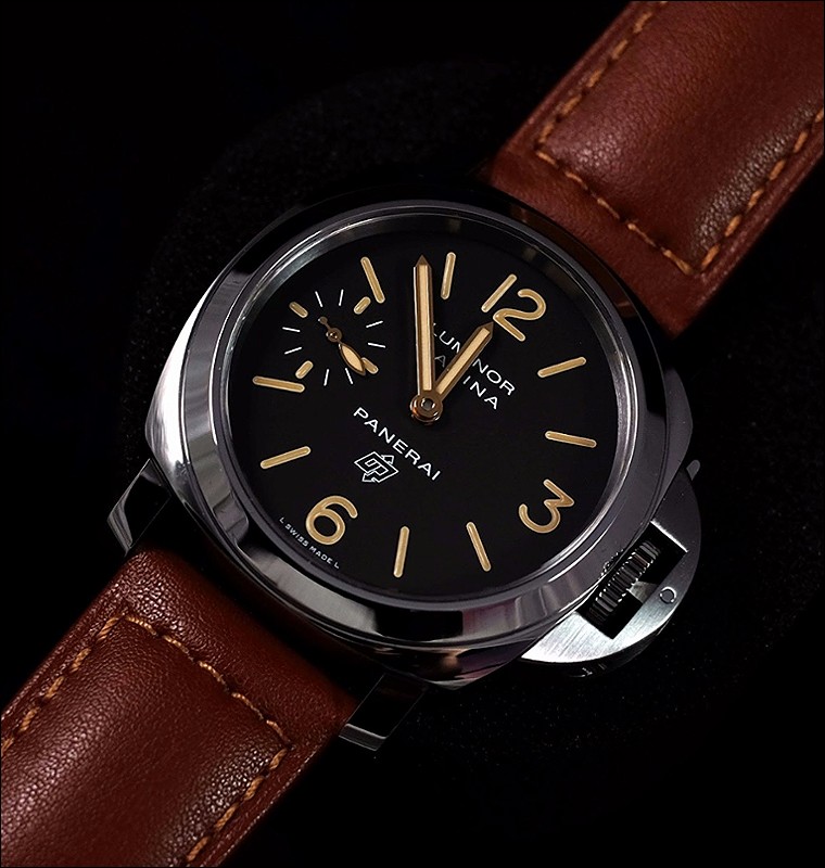 Panerai watch listing
