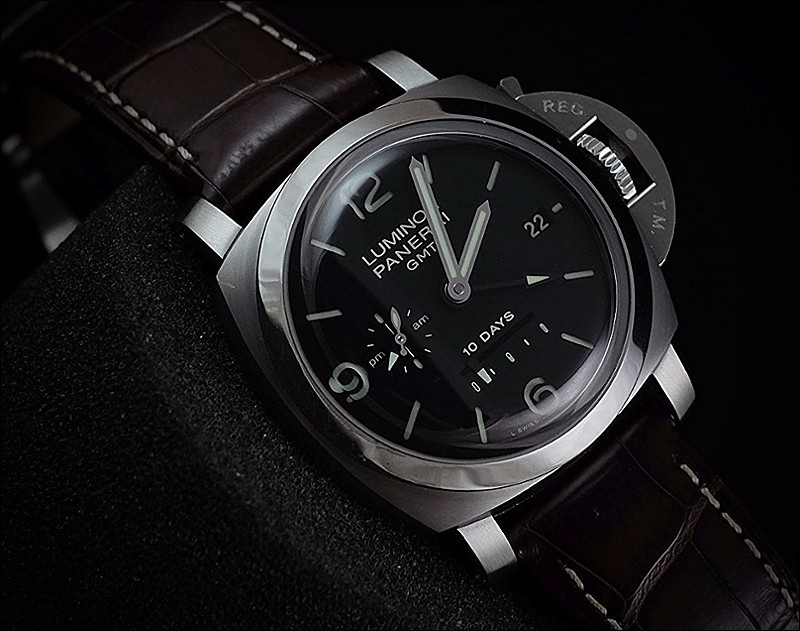 Panerai watch listing