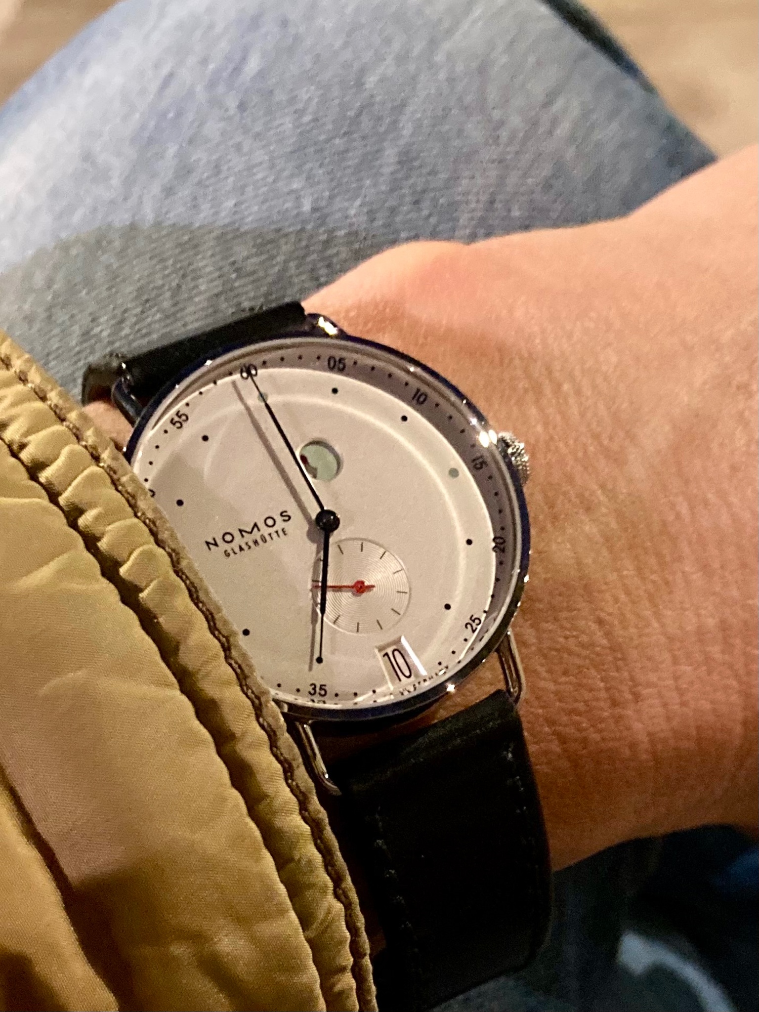 Watch, Nomos, Nomos Tangente