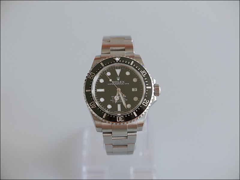 Rolex watch listing