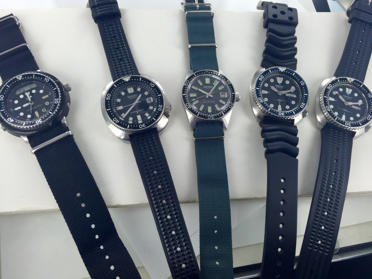 Seiko H558 - seiko 6105 - Seiko 6217 - Seiko 6309 x 2