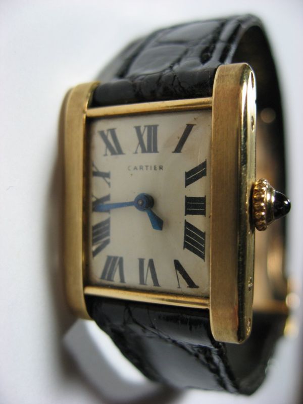 Small Cartier tank winding