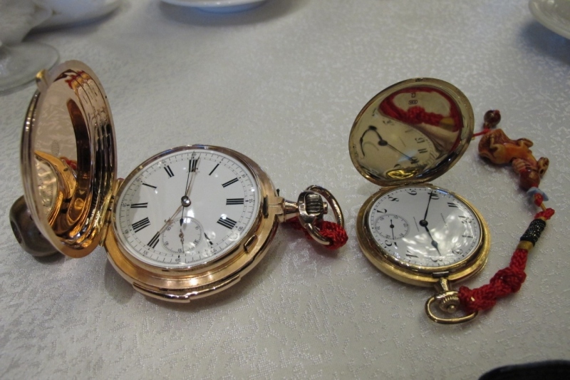 Third row: Charles Humbert Min Repeater Chronograph and PP pocket watches - Lots of GOLD