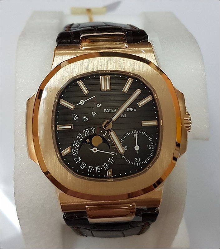 Patek Philippe watch listing