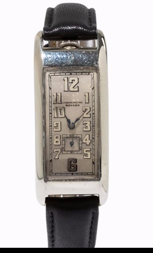 AFTERrepainting of dial - appearance at Auctionata auction sale 12 april 2016