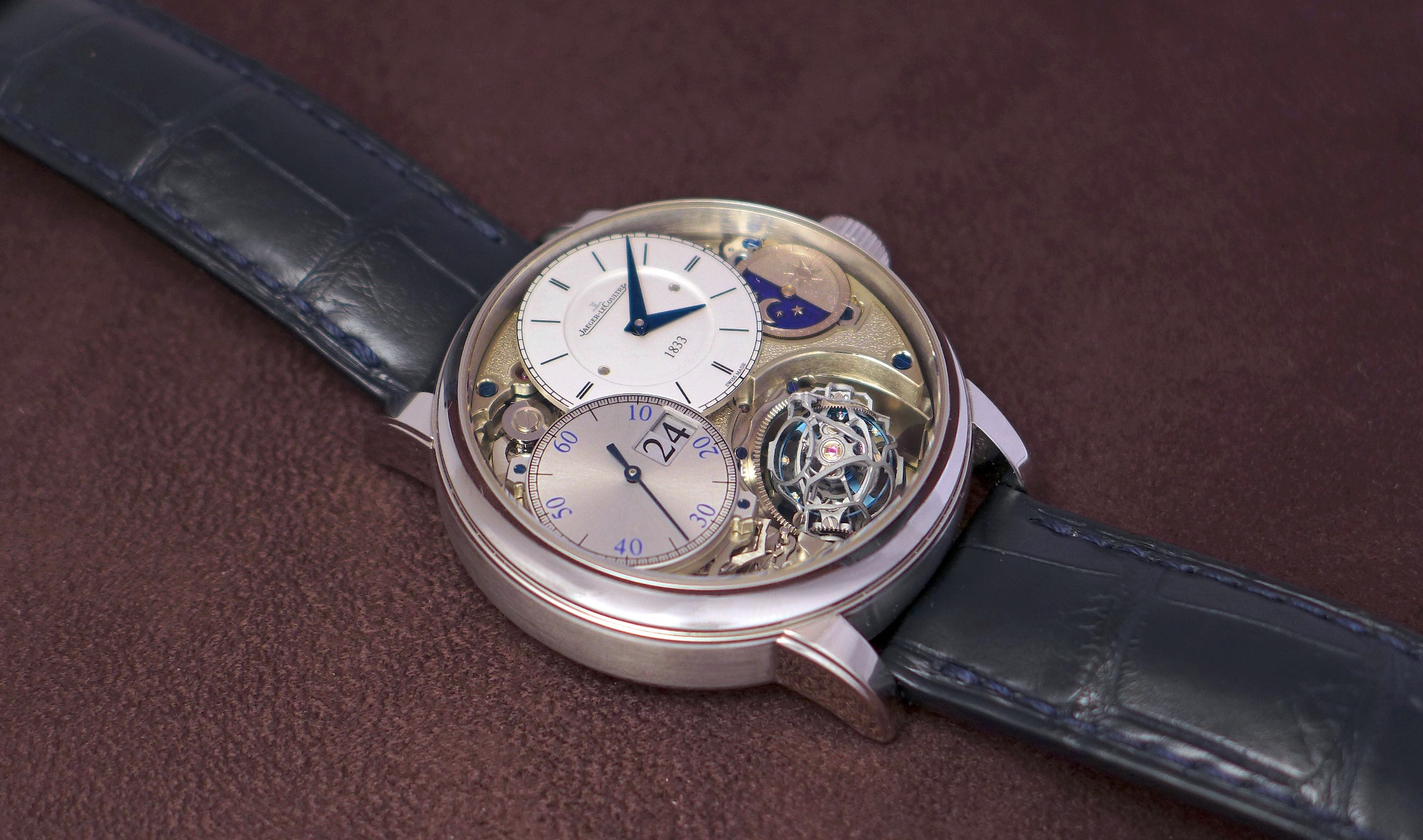 Watch by Jaeger LeCoultre, Gyrotourbillon three