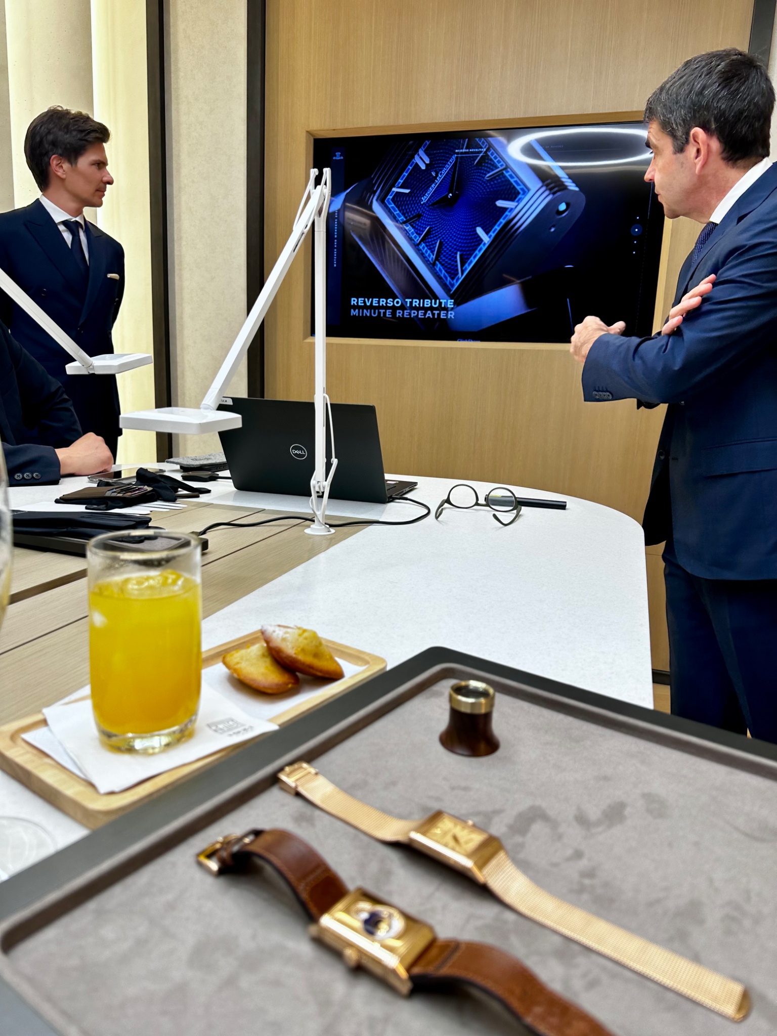 Watch by Jaeger LeCoultre, Jaeger-LeCoultre, Reverso, Reverso Tribute Minute Repeater