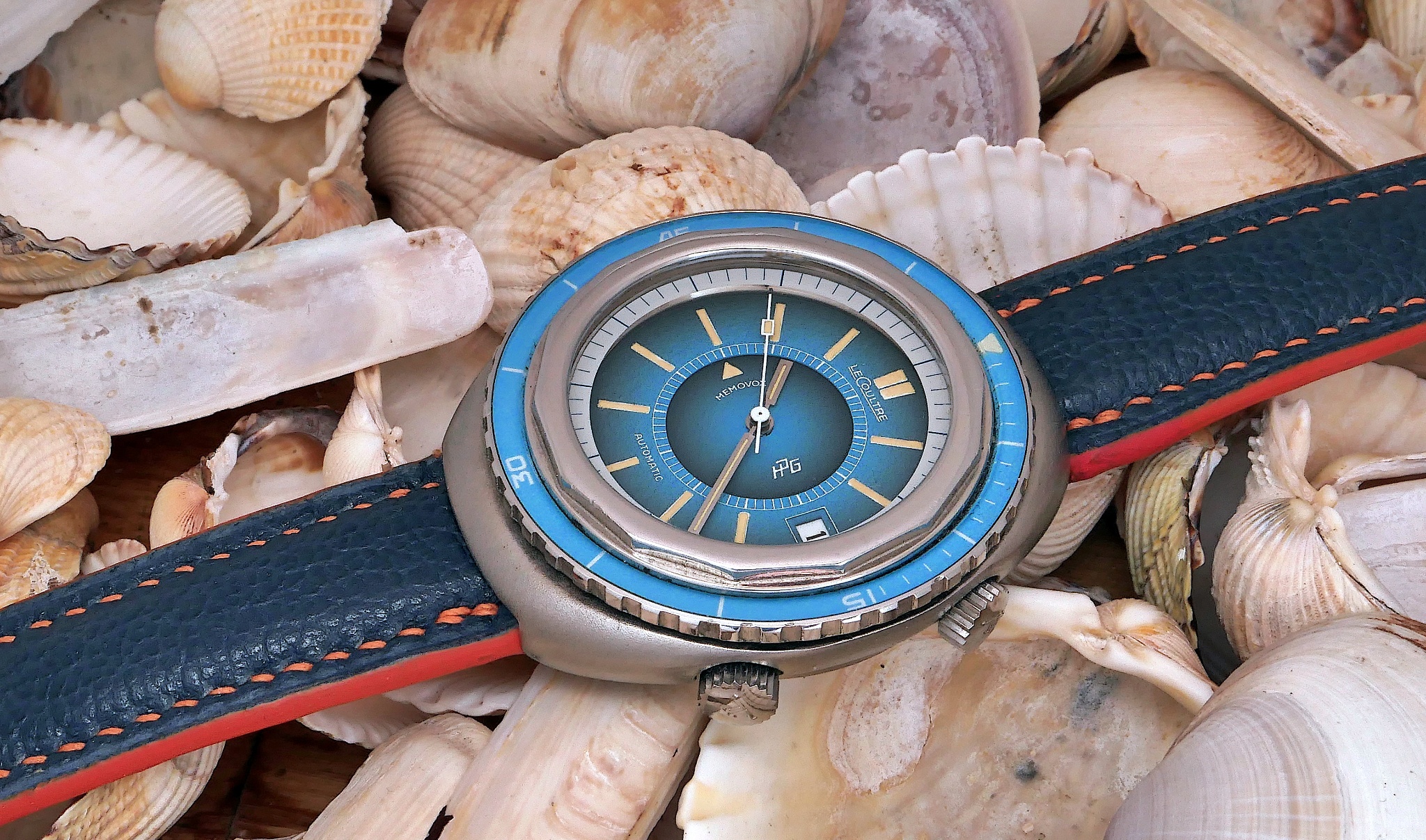 Watch by Jaeger LeCoultre, Polaris, Memovox E 870, Memovox, Jaeger-LeCoultre