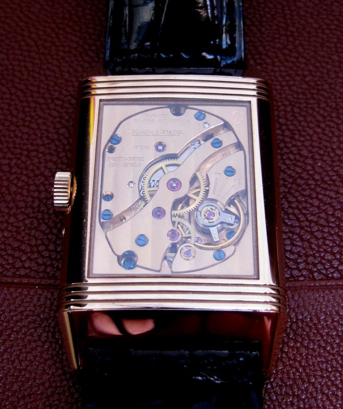 The movement side is stunning. Fantastic colour matching the case - and the movement is very close to the glass - which adds something.