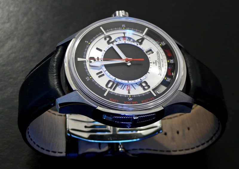 JLC - Here are some additionnal pics of the A II...