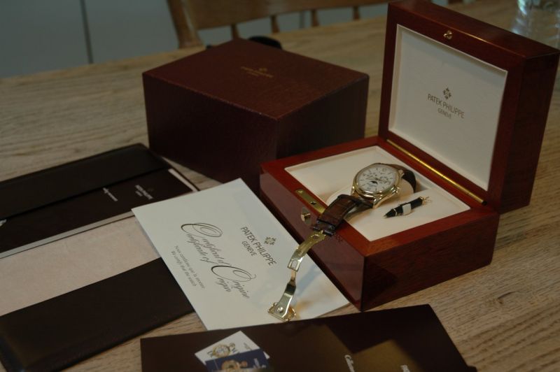 Patek Philippe watch listing